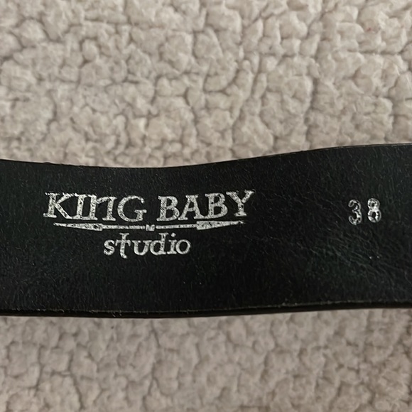 King Baby Studios Crowned Skull with Wings Silver tone metal Buckle with size 38 - Picture 6 of 7